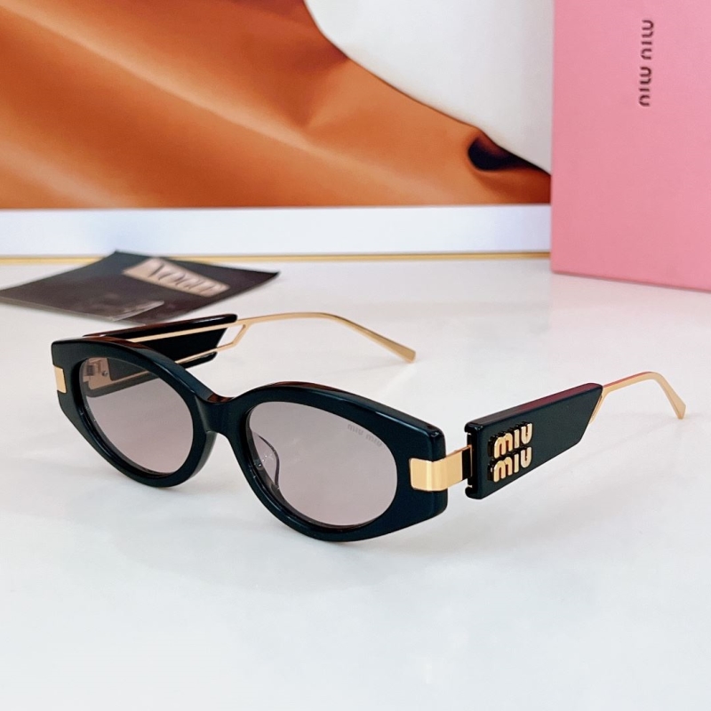 MIU MIU